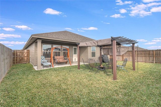 1253 Breebry Dr, Corpus Christi, TX 78415