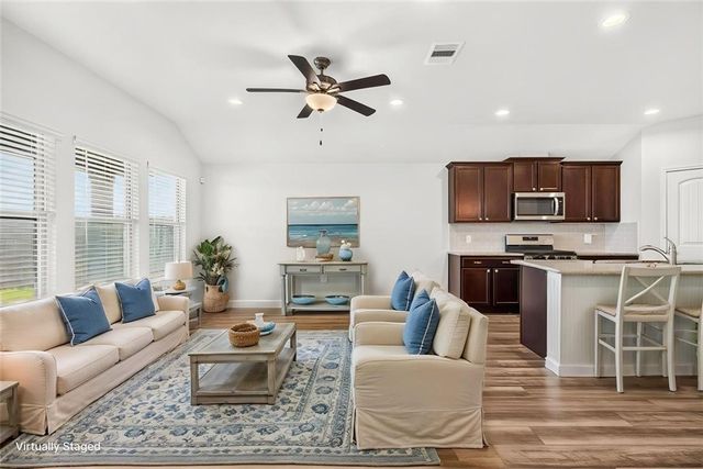 1253 Breebry Dr, Corpus Christi, TX 78415