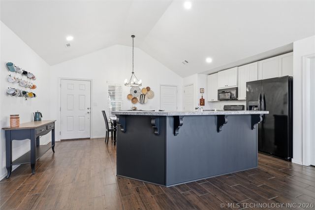 14703 E 114th Street N, Owasso, OK 74055