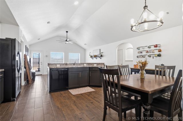 14703 E 114th Street N, Owasso, OK 74055