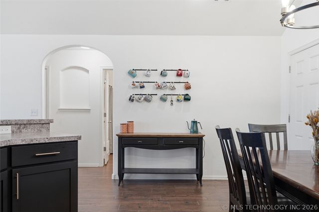 14703 E 114th Street N, Owasso, OK 74055