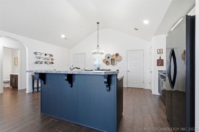 14703 E 114th Street N, Owasso, OK 74055