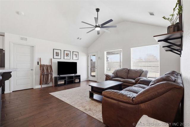 14703 E 114th Street N, Owasso, OK 74055