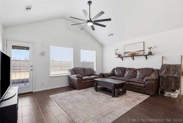 14703 E 114th Street N, Owasso, OK 74055