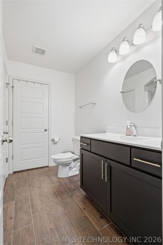 14703 E 114th Street N, Owasso, OK 74055