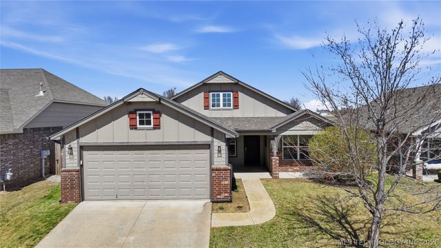 14703 E 114th Street N, Owasso, OK 74055