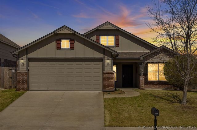 14703 E 114th Street N, Owasso, OK 74055