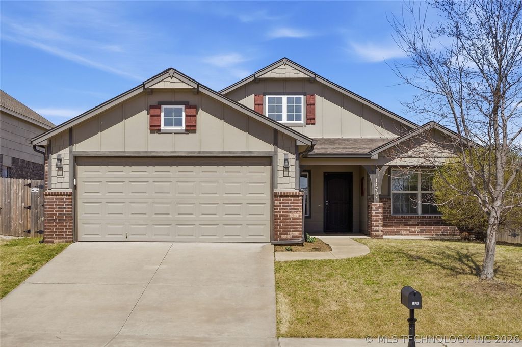 14703 E 114th Street N, Owasso, OK 74055