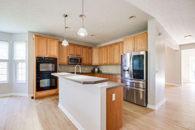 1628 N Wood Creek Drive, Clearcreek Twp., OH 45458