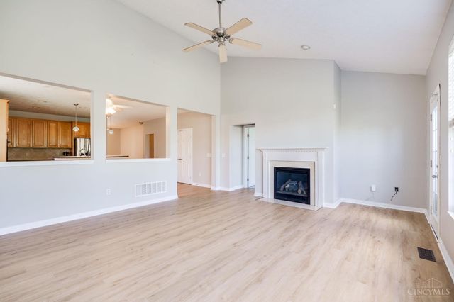 1628 N Wood Creek Drive, Clearcreek Twp., OH 45458