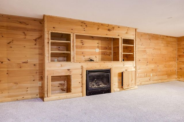 1628 N Wood Creek Drive, Clearcreek Twp., OH 45458