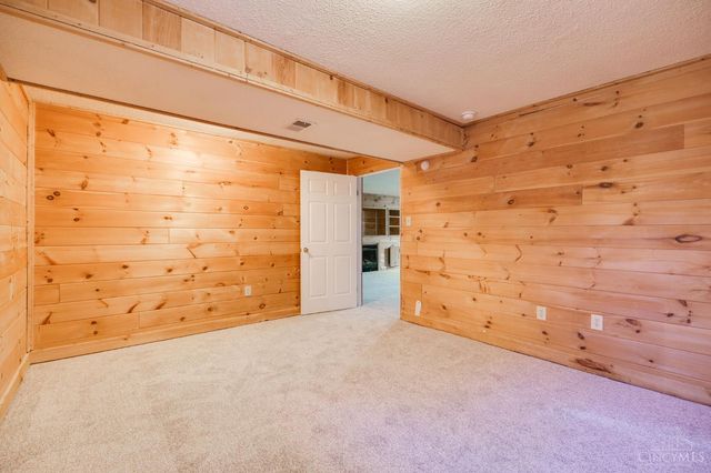 1628 N Wood Creek Drive, Clearcreek Twp., OH 45458