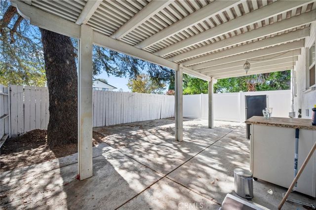 20957 Community Street, Canoga Park, CA 91304