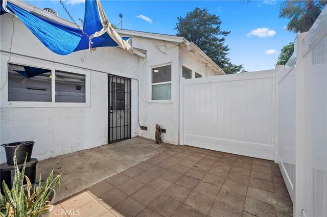 20957 Community Street, Canoga Park, CA 91304