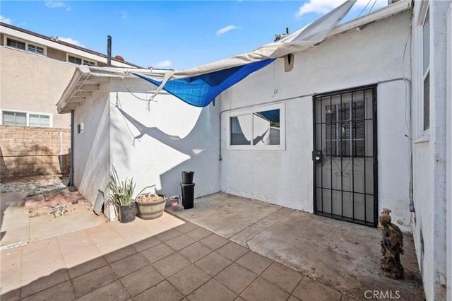 20957 Community Street, Canoga Park, CA 91304