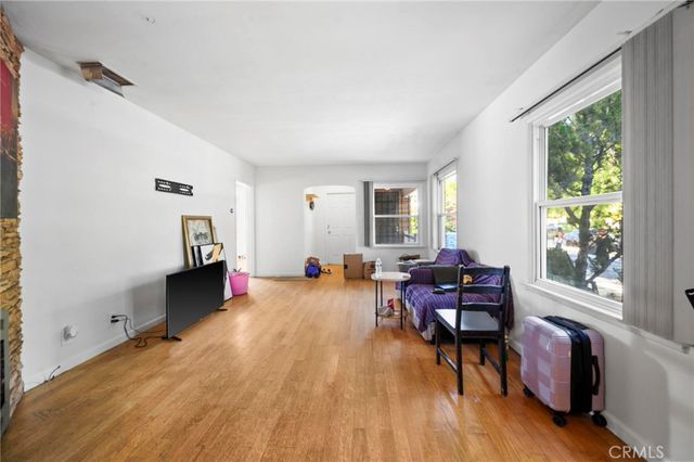 20957 Community Street, Canoga Park, CA 91304