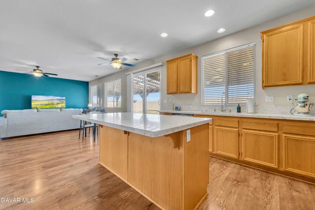 40028 Aliso Court, Palmdale, CA 93551