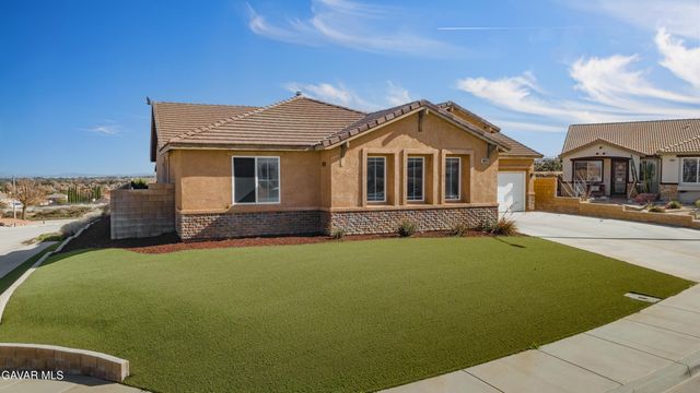 40028 Aliso Court, Palmdale, CA 93551
