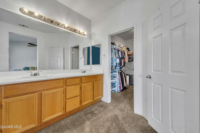 40028 Aliso Court, Palmdale, CA 93551