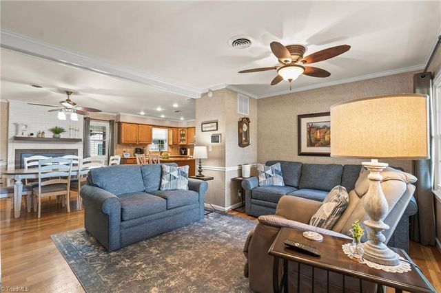 1429 Oak Ridge Road, Kernersville, NC 27284