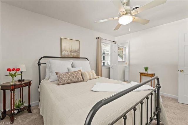1429 Oak Ridge Road, Kernersville, NC 27284