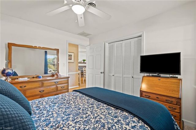 1429 Oak Ridge Road, Kernersville, NC 27284