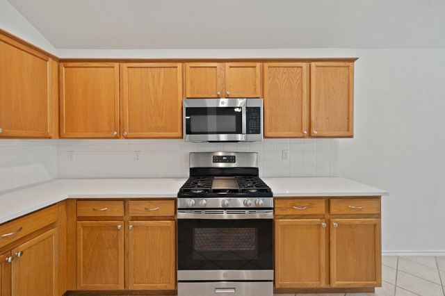 1618 Abbey LN, Cedar Park, TX 78613