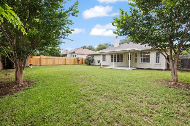 1618 Abbey LN, Cedar Park, TX 78613