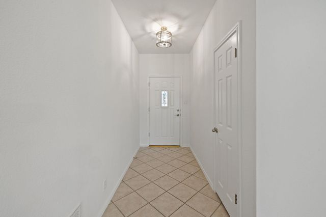 1618 Abbey LN, Cedar Park, TX 78613