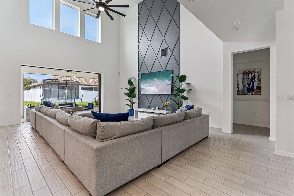 Image 3 of property listing at 3826 SHORESIDE DRIVE, Kissimmee, FL 34746