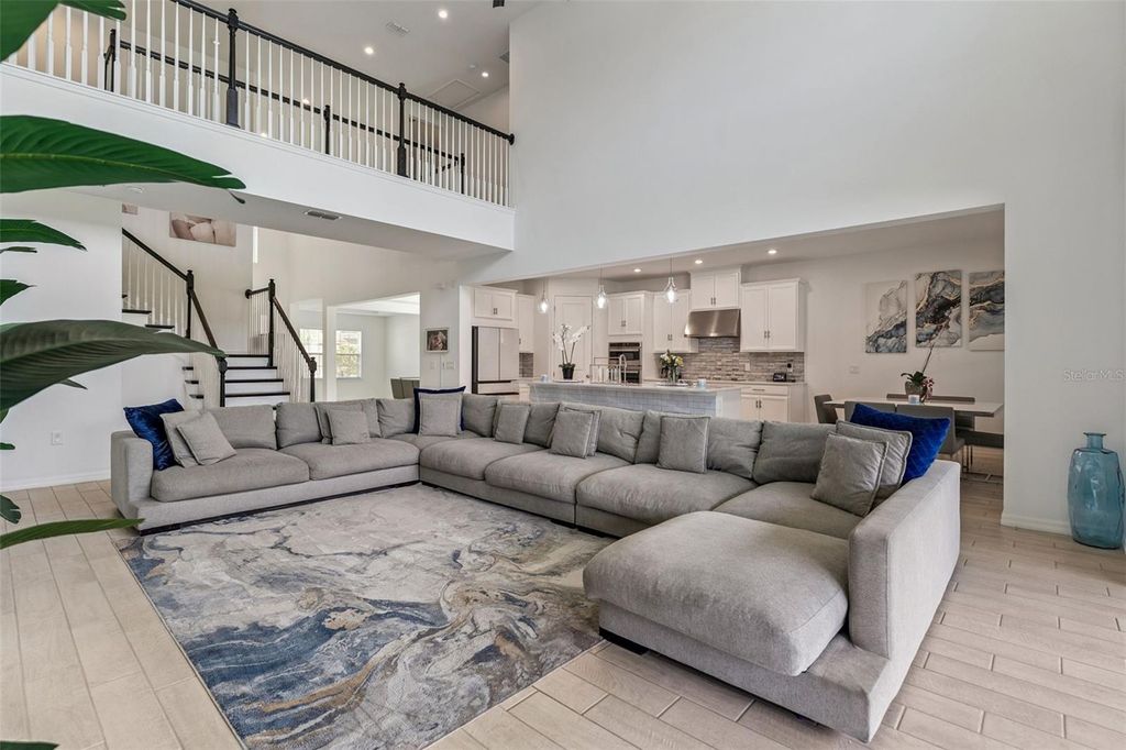 Image 4 of property listing at 3826 SHORESIDE DRIVE, Kissimmee, FL 34746