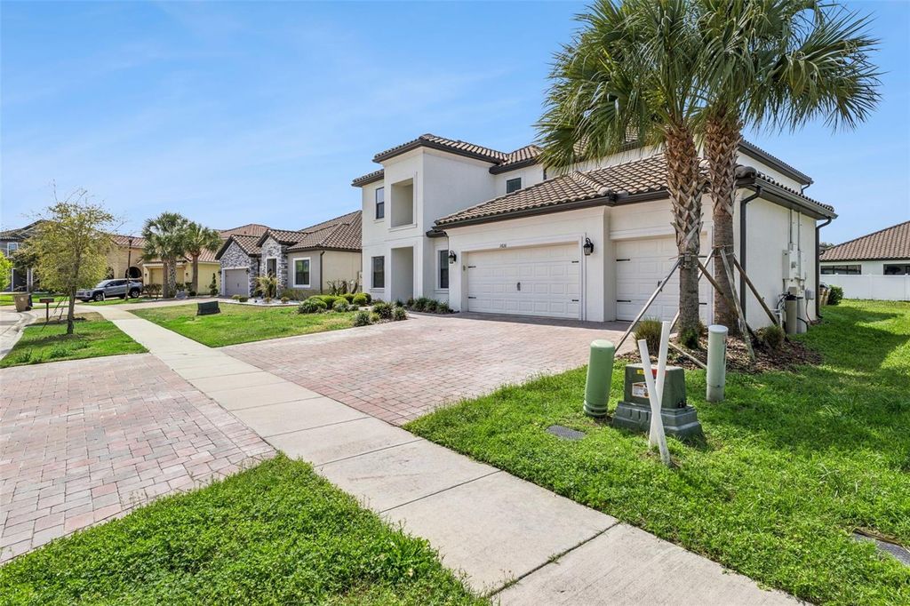Image 40 of property listing at 3826 SHORESIDE DRIVE, Kissimmee, FL 34746
