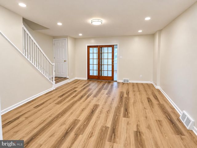 10816 KELVIN AVE, Philadelphia, PA 19116