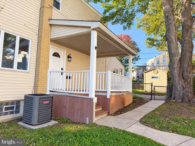 10816 KELVIN AVE, Philadelphia, PA 19116