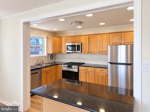 10816 KELVIN AVE, Philadelphia, PA 19116
