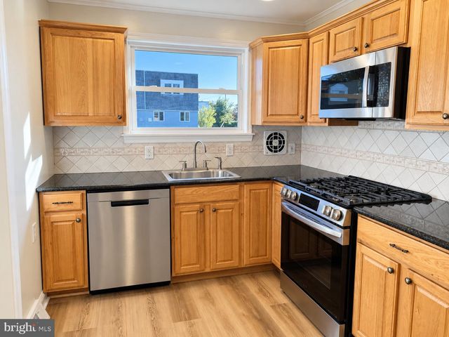 10816 KELVIN AVE, Philadelphia, PA 19116