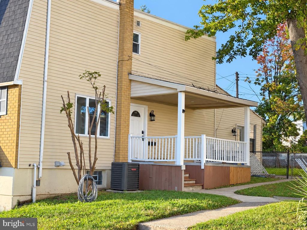 10816 KELVIN AVE, Philadelphia, PA 19116