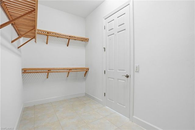 9328 Fieldstone LN, Naples, FL 34120