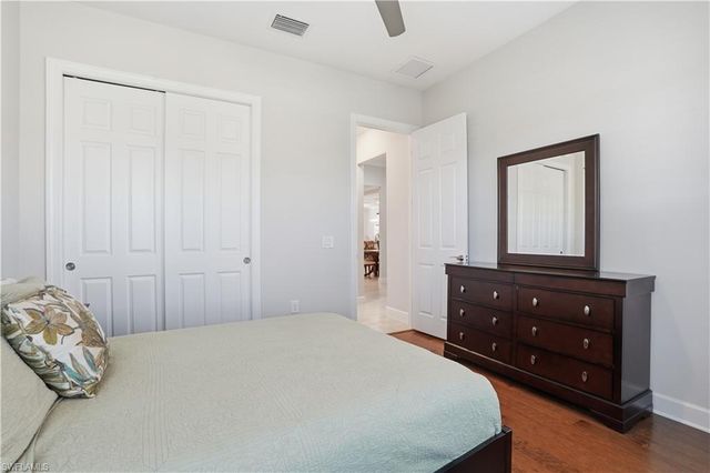 9328 Fieldstone LN, Naples, FL 34120