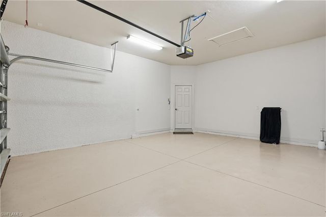 9328 Fieldstone LN, Naples, FL 34120