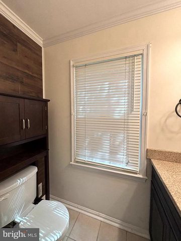 2847 SEMINOLE RD, Woodbridge, VA 22192