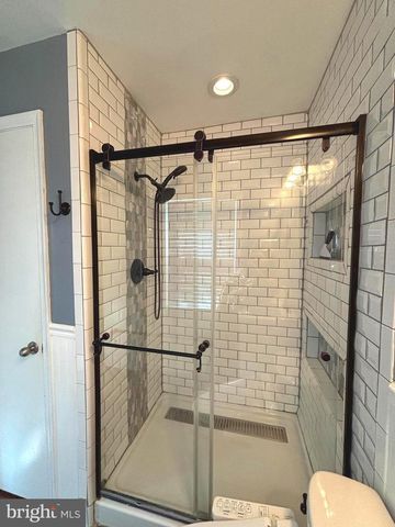 2847 SEMINOLE RD, Woodbridge, VA 22192