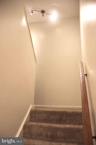 2847 SEMINOLE RD, Woodbridge, VA 22192