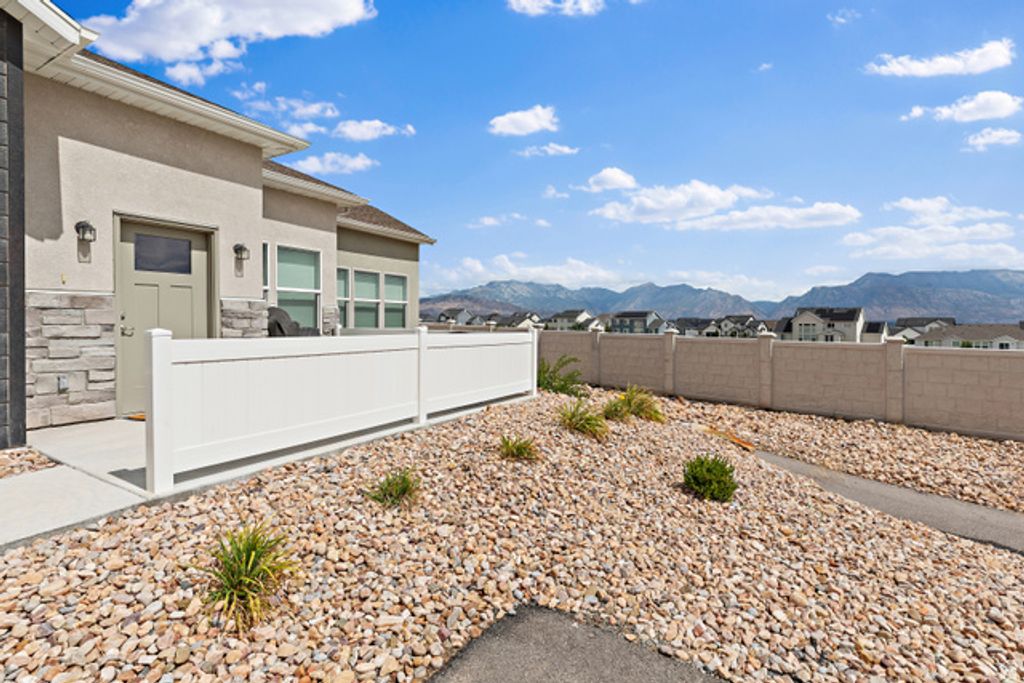 1454 N UTAH COTTAGE DR #B, Saratoga Springs, UT 84045 — photo 4