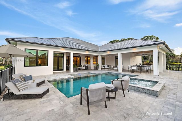 14527 Pepper Bush Dr, Palm Beach Gardens, FL 33418