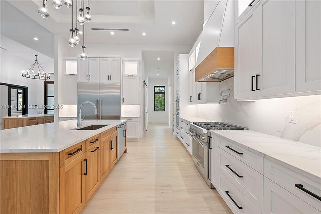 14527 Pepper Bush Dr, Palm Beach Gardens, FL 33418