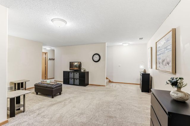 14374 Dawson Place, Rosemount, MN 55068