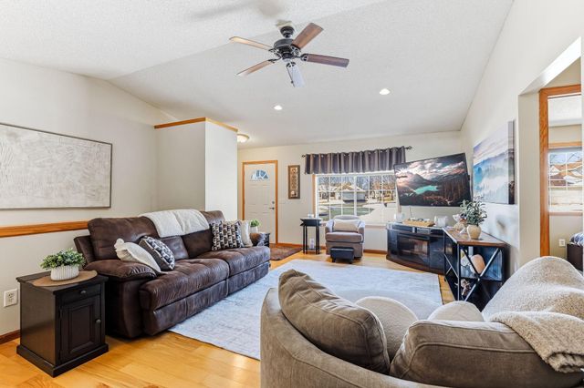 14374 Dawson Place, Rosemount, MN 55068