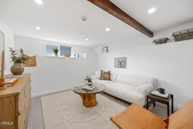 2116 Apex Avenue, Los Angeles, CA 90039