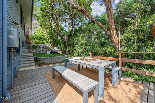 2116 Apex Avenue, Los Angeles, CA 90039